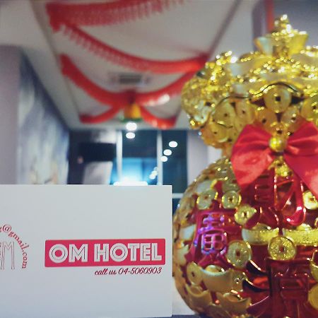 Om Hotel Simpang Ampat  Экстерьер фото